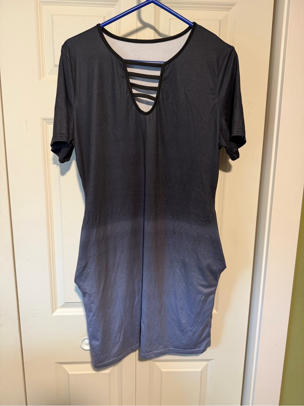 Women's Ombre V-Neck Short Sleeve Dress Large